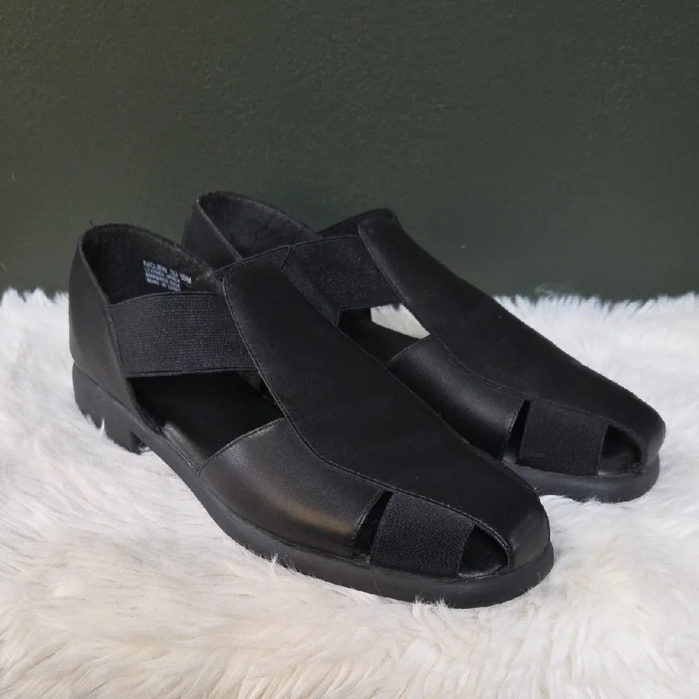 Mootsies Tootsies Black Leather Sandals New Size 10 - Picture 1 of 6